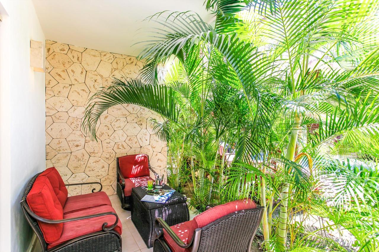 Condo Complex With An Alluring Pool & Tropical Vibes By Stella Rentals! Tulum Zewnętrze zdjęcie