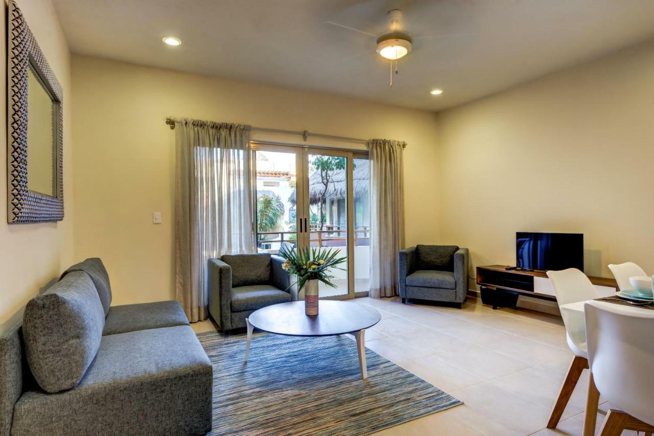 Condo Complex With An Alluring Pool & Tropical Vibes By Stella Rentals! Tulum Zewnętrze zdjęcie